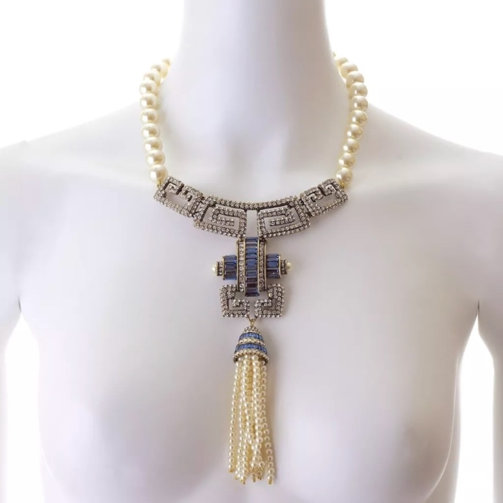 Heidi daus 💕🌈 jeweled statement necklace. New